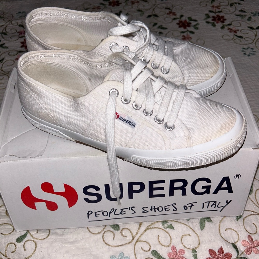 Superga white canvas shoes 2750 cotu classic